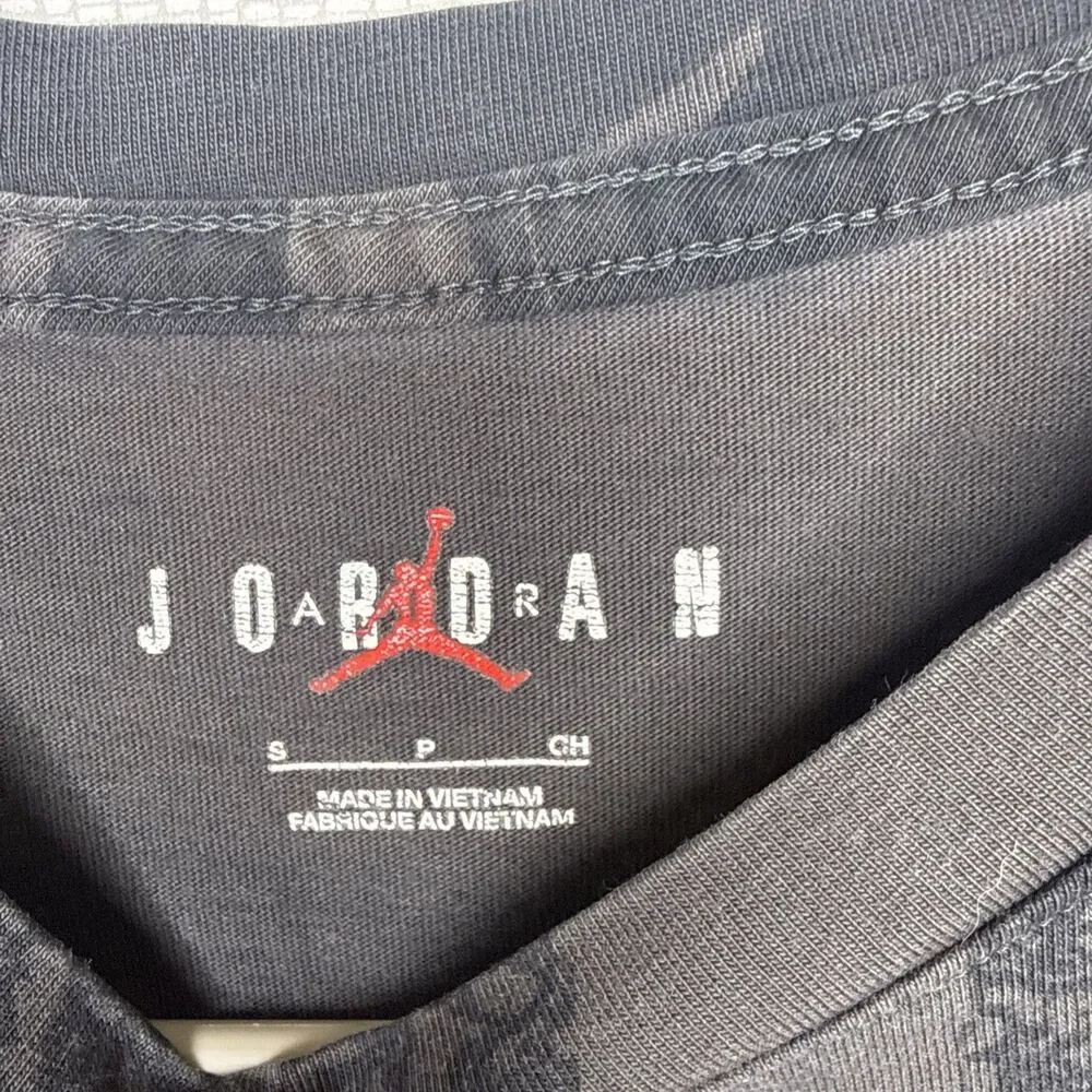 Jordan Flight Shirt Mens Small S Black Gray AOP Graphic Tee Nike Air Jumpman